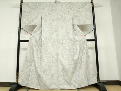 平和屋着物●本場大島紬　白大島　雲取り草花文　正絹　逸品　未使用　DABF1504ud