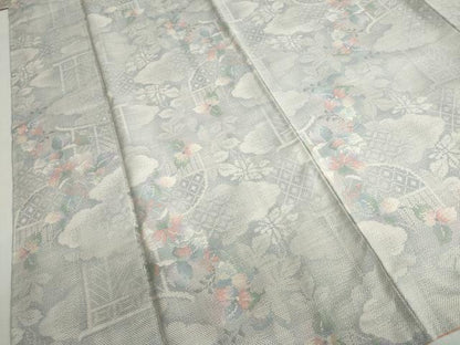 平和屋着物●本場大島紬　白大島　雲取り草花文　正絹　逸品　未使用　DABF1504ud
