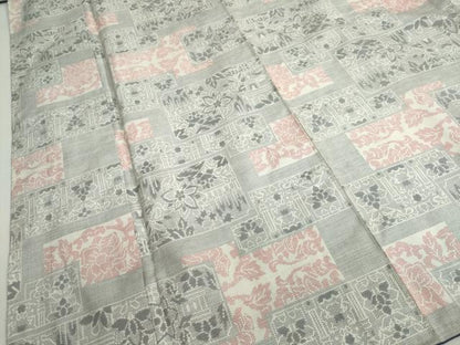 平和屋着物●本場大島紬　9マルキ　変わり格子草花文　正絹　逸品　DABF1507ud
