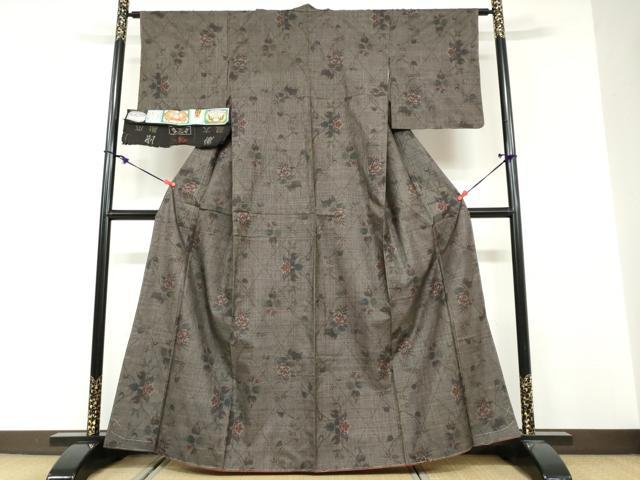 平和屋着物●本場大島紬　9マルキ　古代染色純泥染　つるバラ　証紙付き　前山織物謹製　正絹　逸品　未使用　DABF1525ud