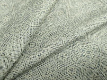 平和屋着物●本場大島紬　9マルキ　草花文　正絹　逸品　未使用　DABF1538ud