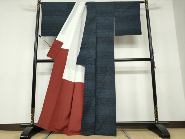 平和屋着物●上質な紬　100亀甲　流水文　正絹　逸品　DABF1542ud