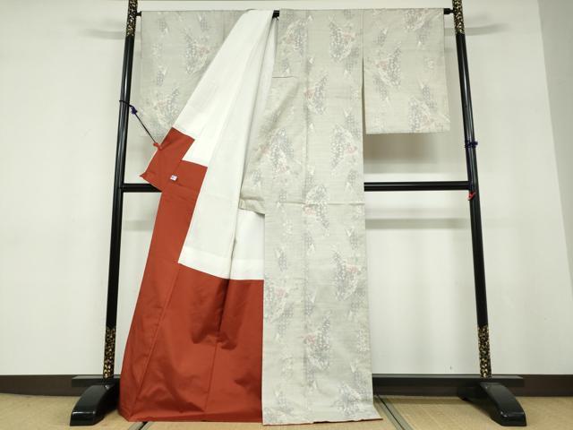 平和屋着物●本場大島紬　白大島　9マルキ　枝花文　正絹　逸品　DABF1557ud