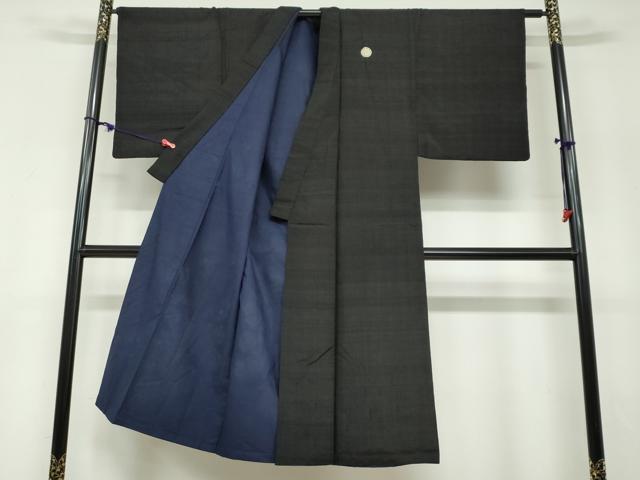平和屋着物●男性　黒紋付　紬地　正絹　逸品　DABF1597ud