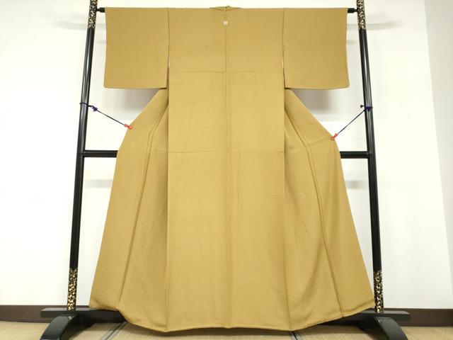 平和屋着物●上質な色無地　干割れ地紋　黄橡色　三越扱い　正絹　逸品　DABF1734ud