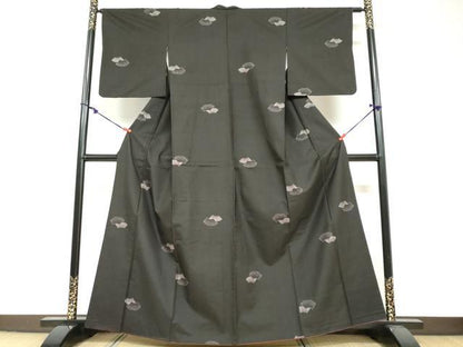 平和屋着物●本場大島紬　地空き　9マルキ　地紙重ね文　正絹　逸品　DABF1759ud