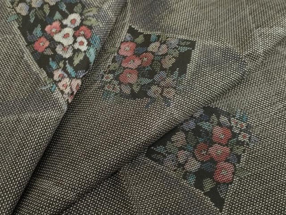 平和屋着物●本場大島紬　9マルキ　総絣　草花文　正絹　逸品　未使用　DABF1788ud