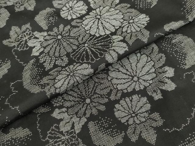 平和屋着物●本場大島紬　9マルキ　草花文　正絹　逸品　DABF1803ud