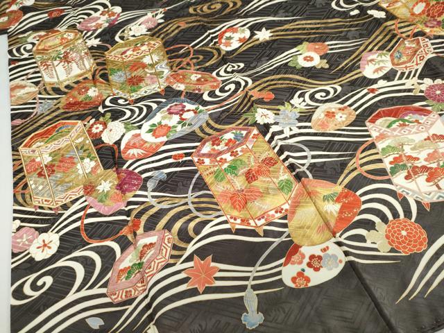 平和屋着物●豪華振袖　作家物　駒刺繍　貝桶草花文　金彩　正絹　逸品　DABF1811ud