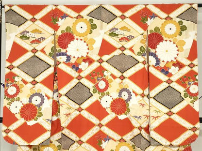 平和屋着物●豪華振袖　駒刺繍　天井花文　金彩　正絹　逸品　DABF1818ud