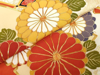 平和屋着物●豪華振袖　駒刺繍　天井花文　金彩　正絹　逸品　DABF1818ud