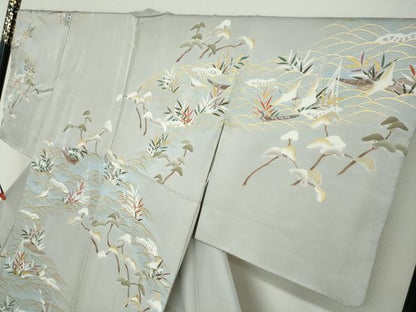 平和屋着物●豪華色留袖　駒刺繍　立波飛鶴小舟文　金彩　正絹　逸品　DABF1893ud