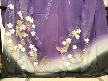 平和屋着物●豪華振袖　舞蝶枝垂れ桜　暈し染　金銀彩　銀通し地　正絹　逸品　DABF2263fe