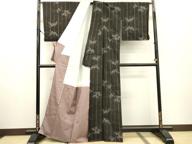 平和屋着物●本場大島紬　古代染色純泥染　9マルキ　蔦の葉唐草間道　牧絹織物謹製　証紙付き　正絹　逸品　未使用　DABF2268fe