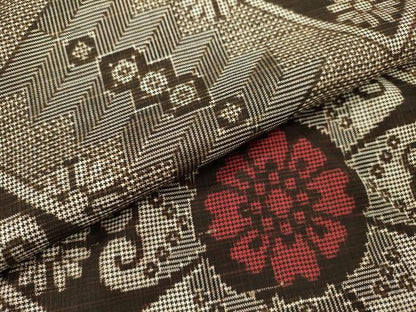 平和屋着物●本場大島紬　龍郷絣　7マルキ　花菱文　正絹　逸品　DABF2269fe