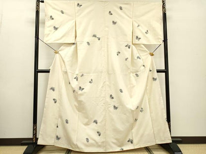 平和屋着物●京の名門・菱屋六右ェ門　紬　舞蝶文　正絹　逸品　DABF2300fe