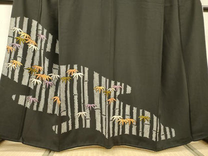 平和屋着物▼豪華黒留袖　駒刺繍　笹竹文　金糸　正絹　逸品　DABF2397fe