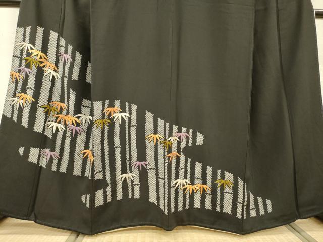 平和屋着物▼豪華黒留袖　駒刺繍　笹竹文　金糸　正絹　逸品　DABF2397fe