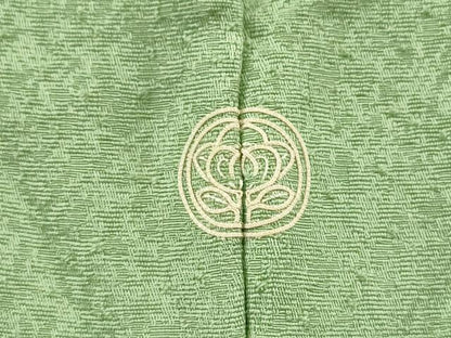 平和屋着物▼中国三大刺繍　スワトウ刺繍　汕頭刺繍　総刺繍　色留袖　松皮菱花文　山葵色　正絹　逸品　DABF2520fe