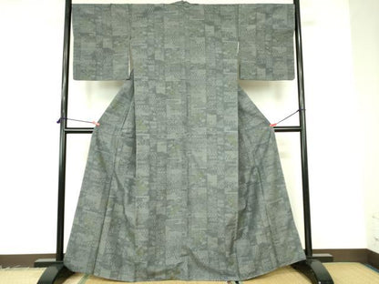 平和屋着物●結城紬　80亀甲　流水花文　正絹　逸品　未使用　DABF3177op