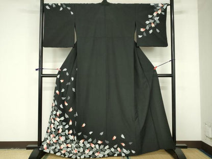 平和屋着物▽訪問着　単衣　舞桜　黒地　金彩　洗える着物　DABF3348op