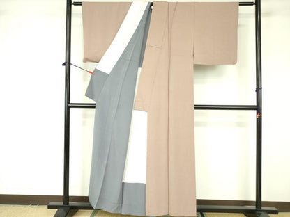 平和屋着物▽上質な色無地　単衣　白茶色　反端付き　正絹　逸品　DABF3546op