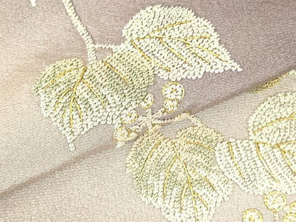 平和屋着物●中国三大刺繍　相良刺繍　総刺繍　訪問着　南天蔦の葉文　暈し染め　金糸　正絹　逸品　DABF3639op