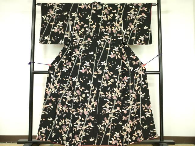 平和屋着物●上質な小紋　枝桜文　黒地　金彩　鬼しぼ縮緬　正絹　逸品　DABF3645op