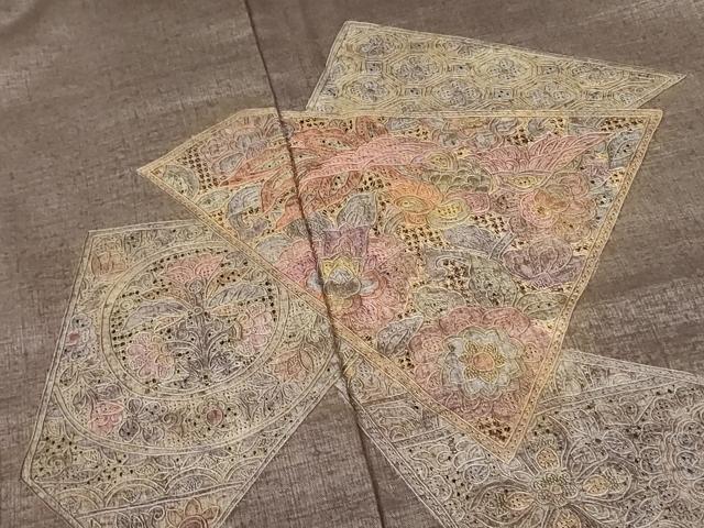 平和屋着物●中国三大刺繍　スワトウ刺繍　汕頭刺繍　総刺繍　訪問着　紬地　幾何学鳳凰花文　正絹　逸品　DABF3687op