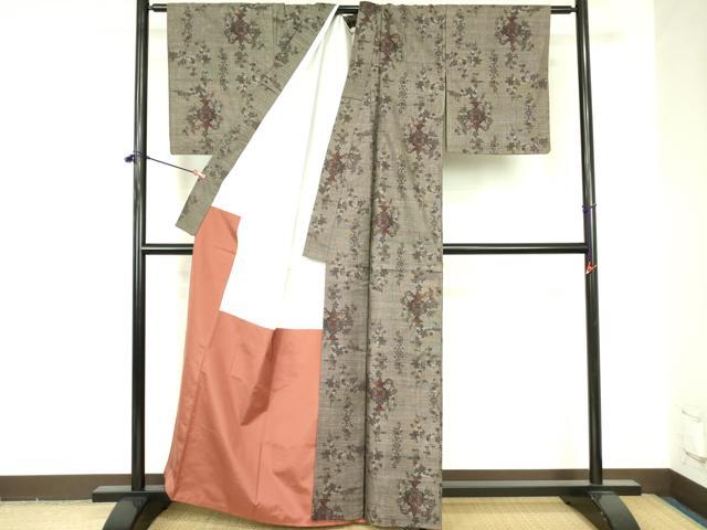 平和屋着物●本場大島紬　9マルキ　陶器花文　正絹　逸品　DABF3690op