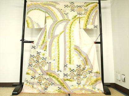 平和屋着物●訪問着　駒刺繍　更紗花菱文　金彩　ロング丈　正絹　逸品　DABF3995op