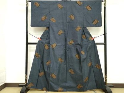 平和屋着物■本場大島紬　7マルキ　色紙重ね花文　正絹　逸品　DABF4051cd