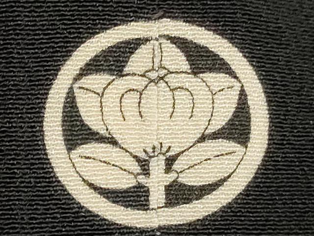 平和屋着物■豪華黒留袖　駒刺繍　花鳥文　宝尽くし　金彩　正絹　逸品　DABF4115cd