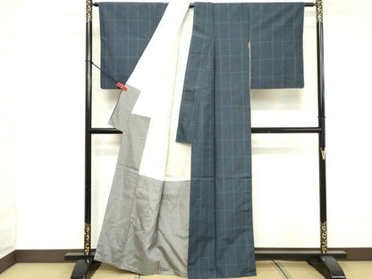 平和屋着物■本場縞大島紬　格子　正絹　逸品　DABF4157cd