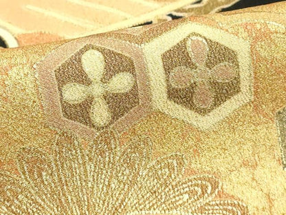平和屋着物■豪華黒留袖　作家物　駒刺繍　花松文　金彩　正絹　逸品　DABF4163cd