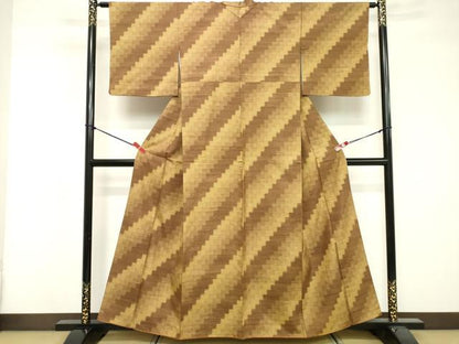 平和屋着物■上質な紬　幾何学文様　正絹　逸品　DABF4180cd