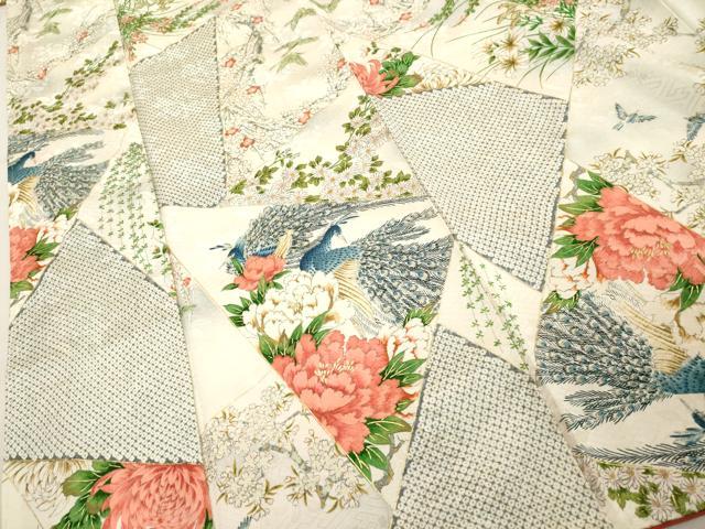 平和屋着物■上質な小紋 手描き 孔雀花文 金彩 正絹 逸品 DABF4239cd