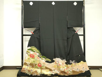 平和屋着物■京友禅作家　倉田泰波　黒留袖　草花文　金彩　仮絵羽　正絹　逸品　未使用　DABF4429cd
