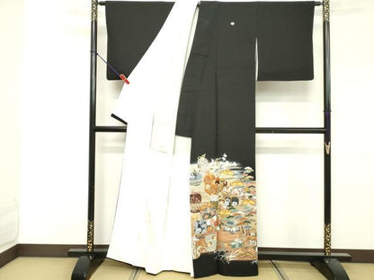 平和屋着物■豪華黒留袖　駒刺繍　貝桶花文　暈し染め　金彩　正絹　逸品　DABF4515cd
