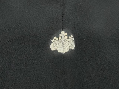 平和屋着物■豪華黒留袖　駒刺繍　地紙風景花文　暈し染め　金彩　正絹　逸品　DABF4573qa