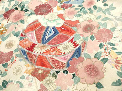 平和屋着物■豪華振袖　駒刺繍　絞り　手鞠舞桜文　金銀彩　正絹　逸品　DABF4622qa