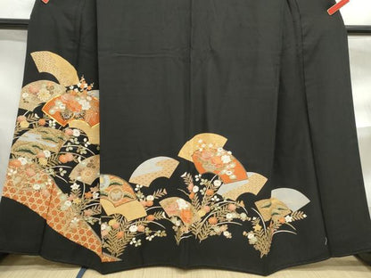 平和屋着物■豪華黒留袖　駒刺繍　重ね地紙花車文　金彩　正絹　逸品　DABF4721yqa