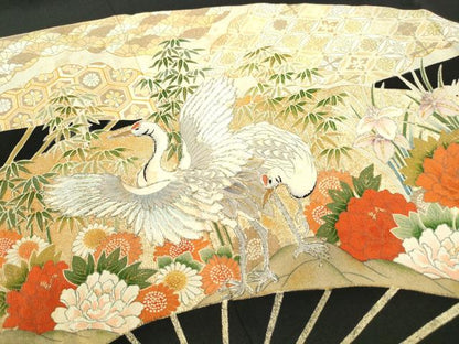 平和屋着物■豪華黒留袖　駒刺繍　扇面飛鶴花文　金彩　正絹　逸品　DABF4722qa