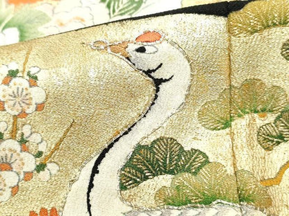 平和屋着物■豪華黒留袖　駒刺繍　扇面飛鶴花文　金彩　正絹　逸品　DABF4722qa