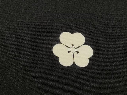 平和屋着物■豪華黒留袖　作家物　駒刺繍　風景花文　暈し染め　金彩　正絹　逸品　DABF4724qa