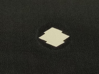 平和屋着物■豪華黒留袖　駒刺繍　菊尽くし　金彩　正絹　逸品　DABF4861qa