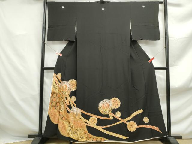 平和屋着物■豪華黒留袖　駒刺繍　向かい鳥更紗花文　金銀彩　正絹　逸品　DABF4926qa