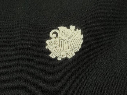 平和屋着物■豪華黒留袖　駒刺繍　風景飛鶴花文　金彩　正絹　逸品　DABF4945qa