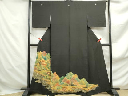 平和屋着物■豪華黒留袖　駒刺繍　立波風景文　正絹　逸品　DABF4984qa