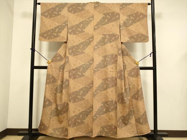 平和屋着物▽上質な小紋　単衣　宝尽くし立波舞蝶文　正絹　逸品　DABF5625du